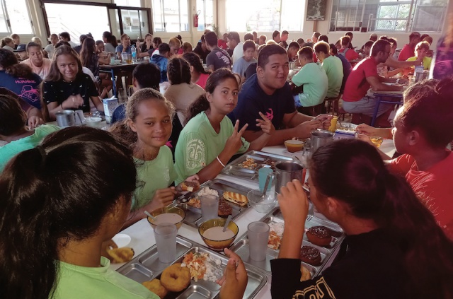 Petite pause bien méritée pour les élèves après les épreuves
