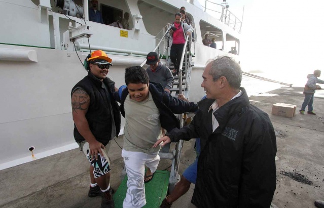 2013-06-24-RAPA  ARRIVEE ENFANTS (1)