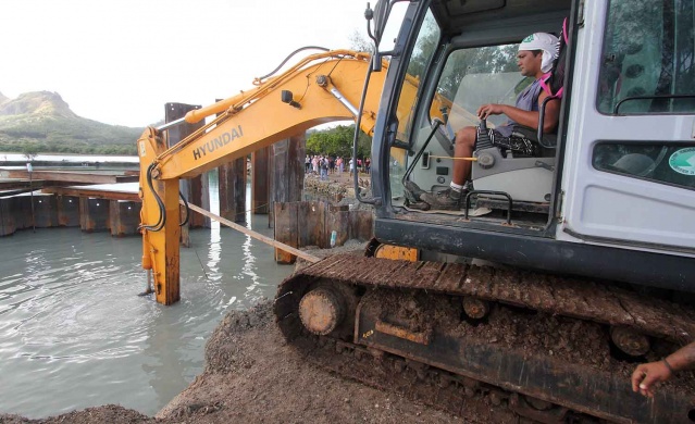 2013-06-25- CONSTRUCTION D UNE MARINA (2) 2013-06-25- CONSTRUCTION D UNE MARINA (2)