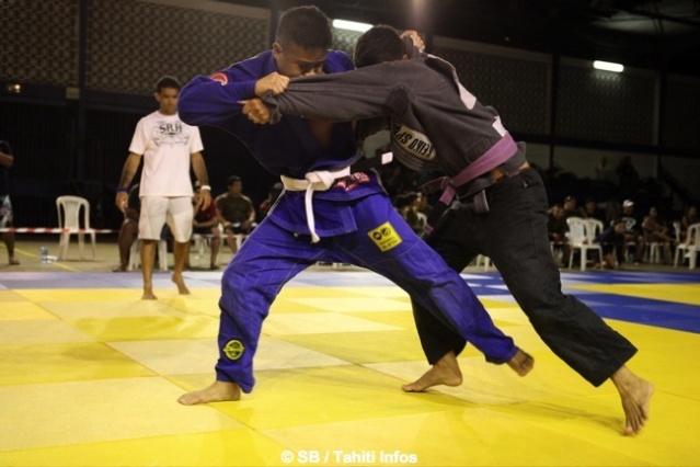 Michael Lisan vs Toanui Langomazino Michael Lisan vs Toanui Langomazino