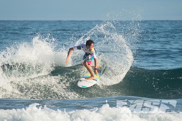 Vehiatua 'JB' Prunier Vehiatua 'JB' Prunier