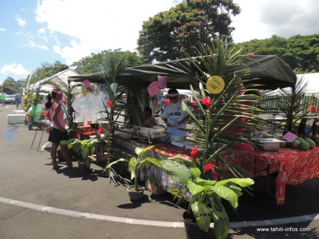 PAPEETE DES STANDS DECORES PAPEETE DES STANDS DECORES