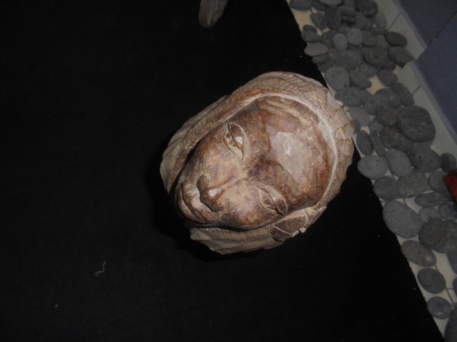 MARA VISAGE BOIS MARA VISAGE BOIS