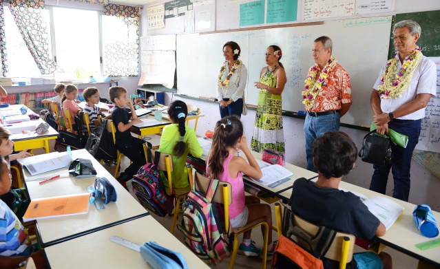 2015-09-08-MEE VISITE ECOLES PUNAAUIA (104)