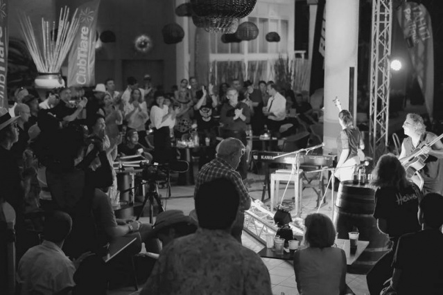 Blues Hotel 13 Blues Hotel 13