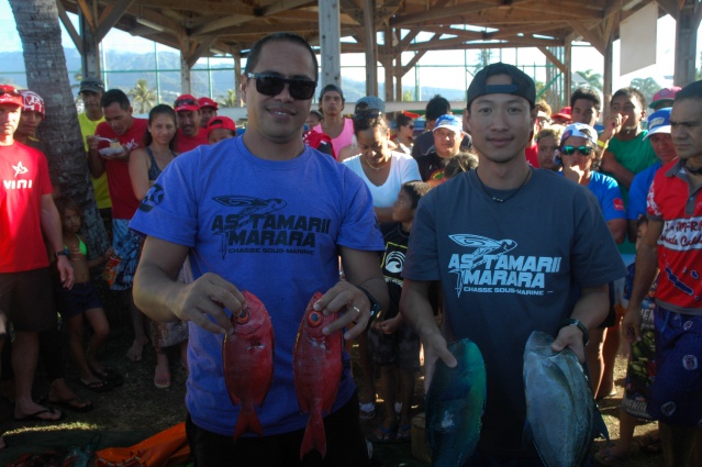 Steeve TETUANUI et Teiva MOU grâce à une bonne pêche durant la dernirèe manche s'adjuge le titre de champion de Polynésie 2015