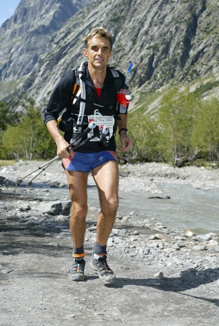 Patrick Cande au Tour du Mont Blanc en France en 2007.