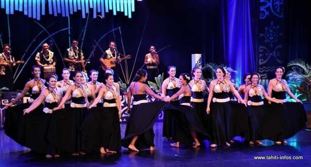 Tahiti ia Ruru-Tu Noa Vahine - Hura Tapairu 2018 Tahiti ia Ruru-Tu Noa Vahine - Hura Tapairu 2018